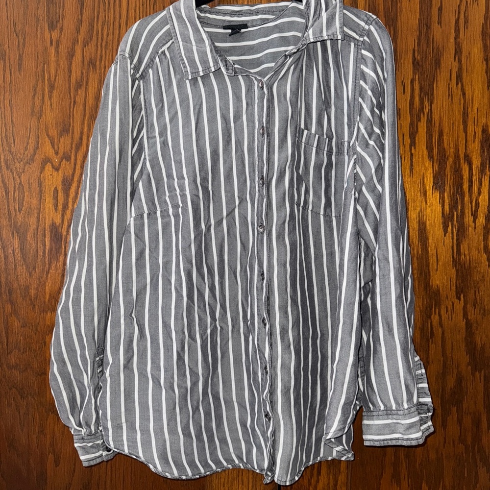 Gray Striped women’s Shirt